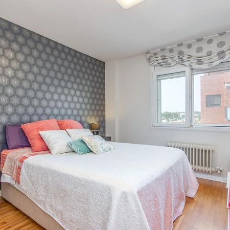 Dali City Apartamento Figueres  Bagian luar foto