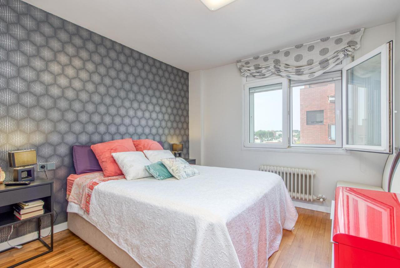 Dali City Apartamento Figueres  Bagian luar foto